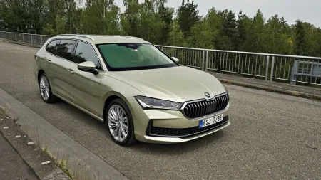 Test Škoda Superb Combi 2,0 TDI 110 kW DSG | 2024