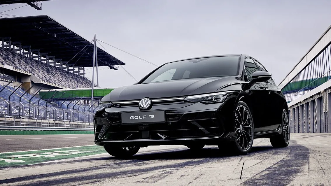 2024 - Volkswagen Golf R Black Edition