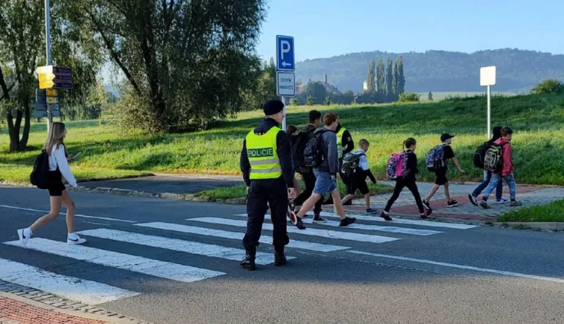 deti prechod pro chodce