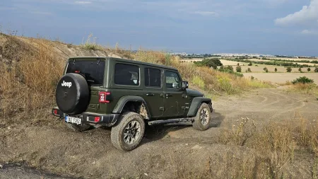 Test Jeep Wrangler 2.0 Turbo Sahara | 2024