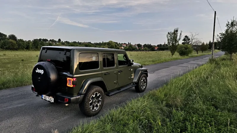 Test Jeep Wrangler 2.0 Turbo Sahara | 2024