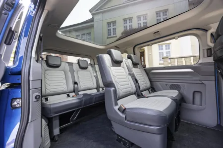 Volkswagen e-Caravelle T7 | 2024