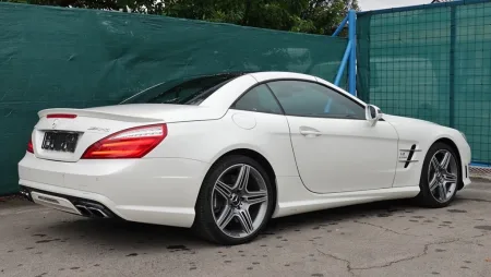 Mercedes-Benz SL 63 AMG