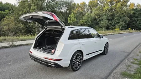 Test Audi Q7 60 TFSI e quattro tiptronic | plug-in hybrid | 2024