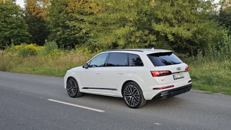 Test Audi Q7 60 TFSI e quattro tiptronic | plug-in hybrid | 2024