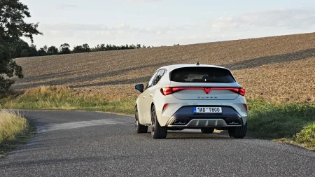 Test CUPRA Leon 1.5 eTSI DSG | 2024