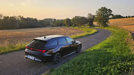 Test CUPRA Leon Sportstourer 1.5 eTSI DSG | 2024