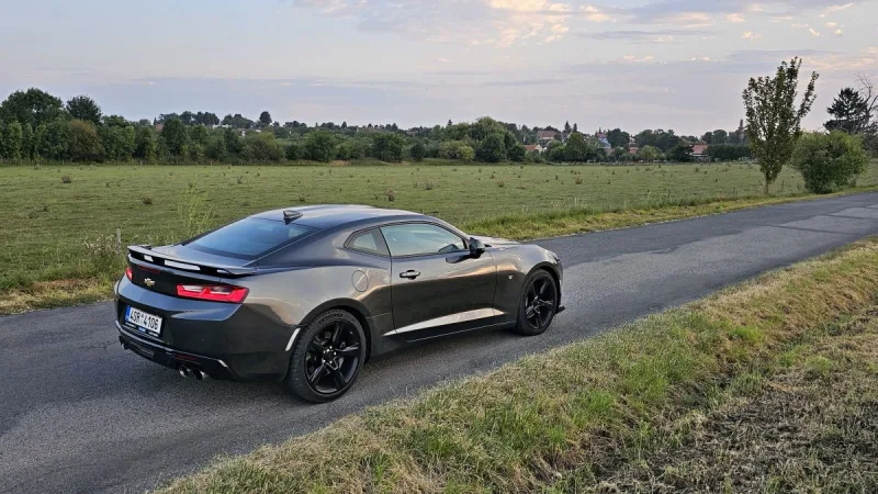 Test ojetiny Chevrolet Camaro SS 6,2 V8 | 2019