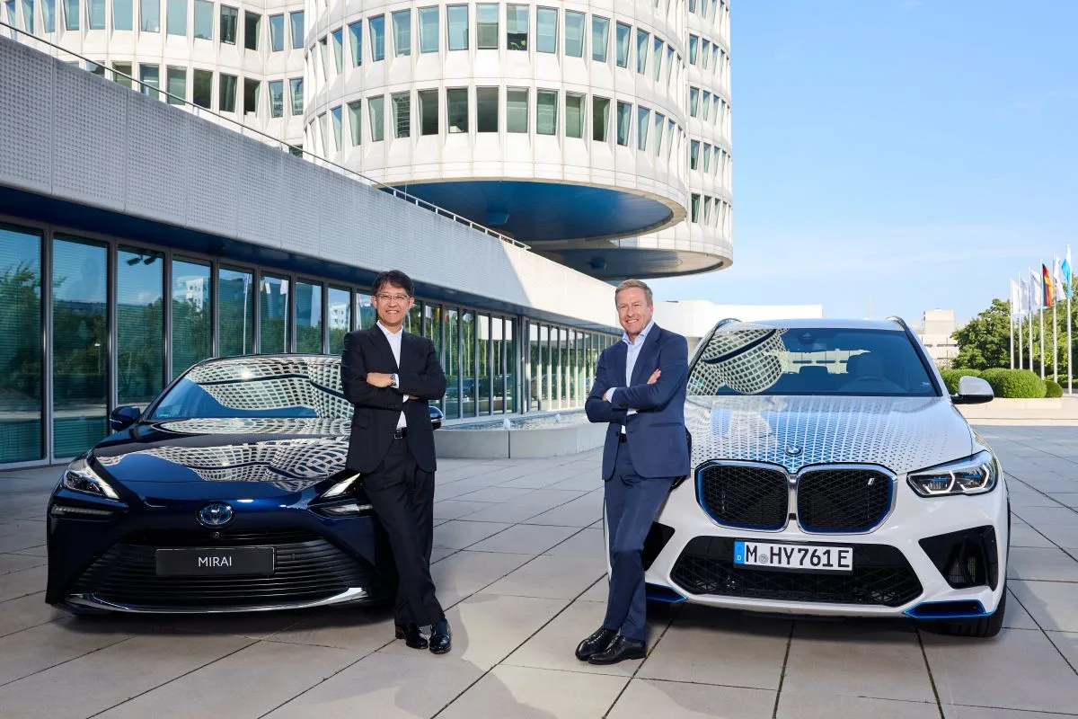 Vodíkoví průkopníci: BMW Group a Toyota Motor Corporation posunují spolupráci ve vývoji osobních vozů poháněných vodíkovým palivovým článkem.