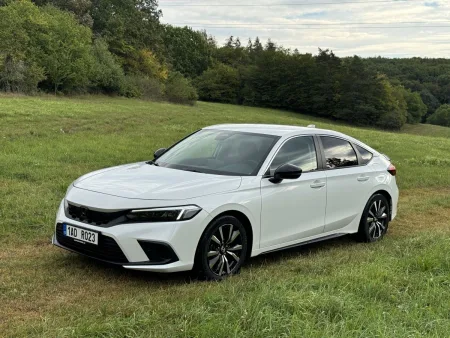 Test Honda Civic 2.0 e:HEV | 2024