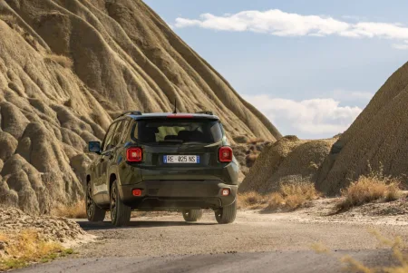 Jeep Renegade a Jeep Compass v edici North Star