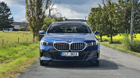 Test BMW i5 Touring eDrive40 | elektromobil | 2024