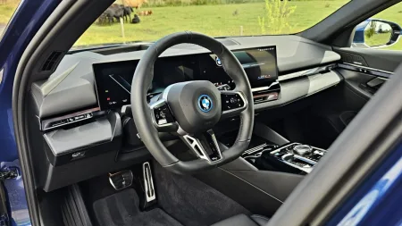 Test BMW i5 Touring eDrive40 | elektromobil | 2024