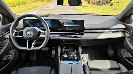 Test BMW i5 Touring eDrive40 | elektromobil | 2024