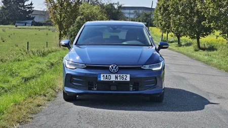 Test Volkswagen Golf People 1.5 TSI 85 kW | 2024