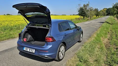 Test Volkswagen Golf People 1.5 TSI 85 kW | 2024