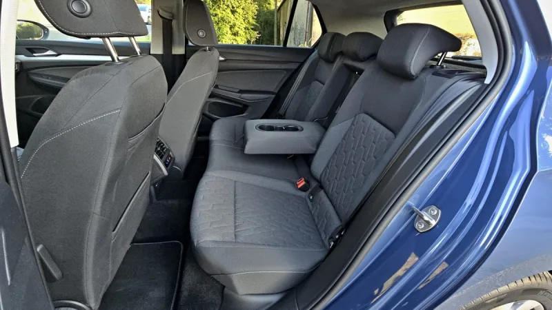 Test Volkswagen Golf People 1.5 TSI 85 kW | 2024