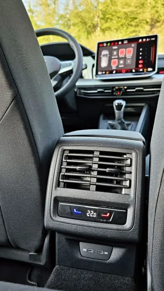 Test Volkswagen Golf People 1.5 TSI 85 kW | 2024