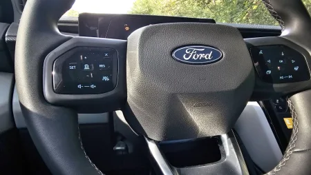 První jízda: nový Ford Explorer jsme poprvé vyzkoušeli na českých silnicích