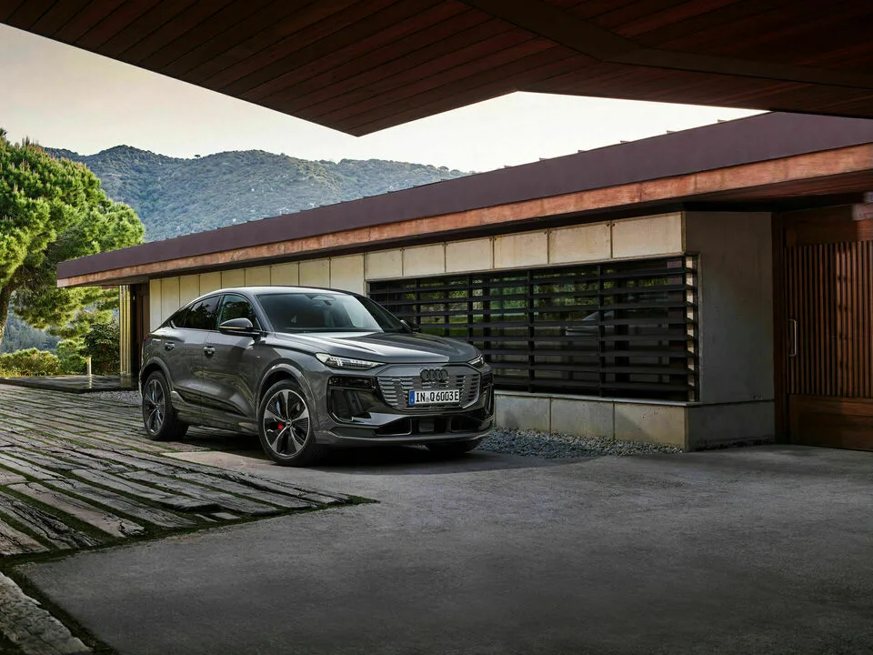 audi-q6-sportback-e-tron