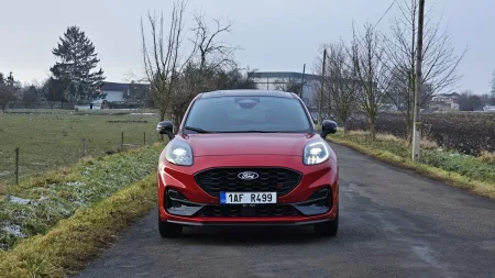 test-ford-puma-st-1-0-ecoboost-hybrid-2025