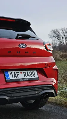 test-ford-puma-st-1-0-ecoboost-hybrid-2025-12