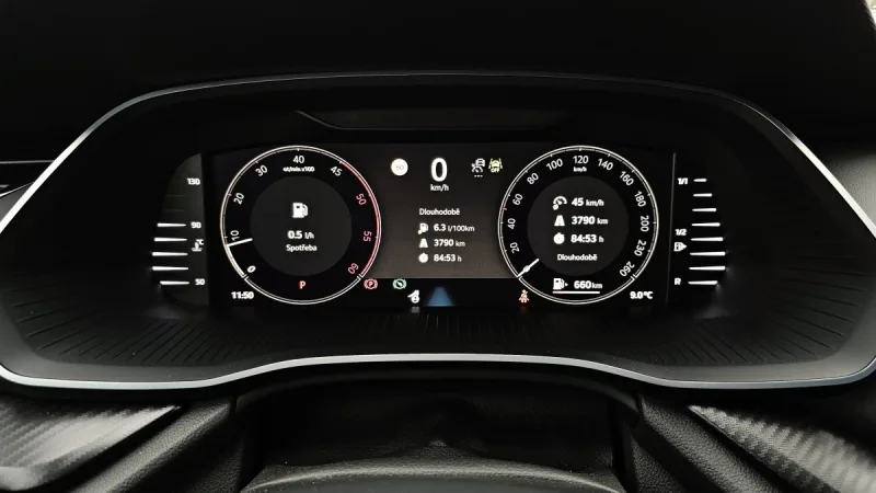 test-skoda-octavia-combi-sportline-20-tdi-110-kw-dsg-2025-19