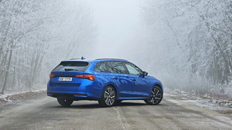 test-skoda-octavia-combi-sportline-20-tdi-110-kw-dsg-2025-3