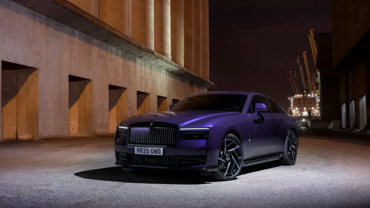 rolls-royce-spectre-black-badge