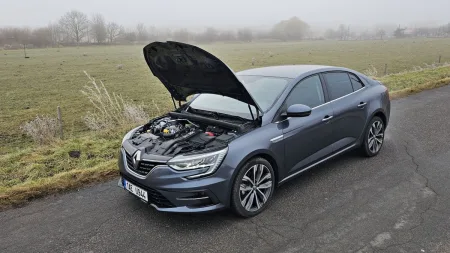 test-renault-megane-grandcoupe-tce-140-edc-2025-23