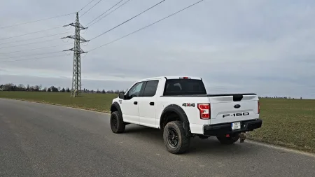 test_ojetiny-pick-up-2020-ford_f-150_50_ti-vct_v8-4