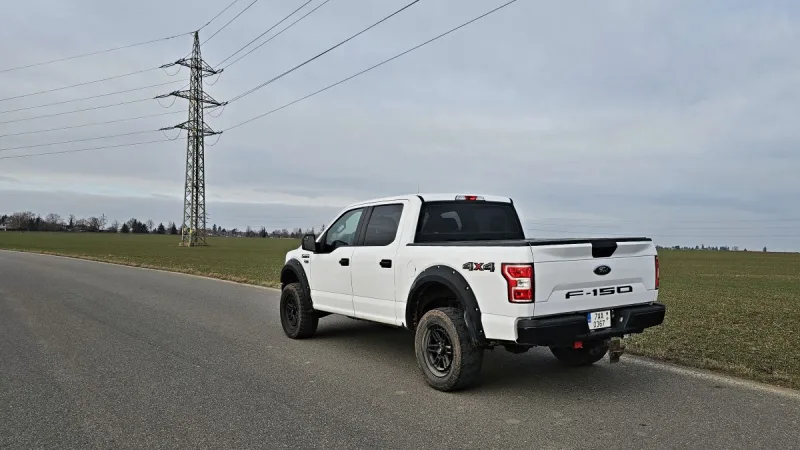 test_ojetiny-pick-up-2020-ford_f-150_50_ti-vct_v8-4