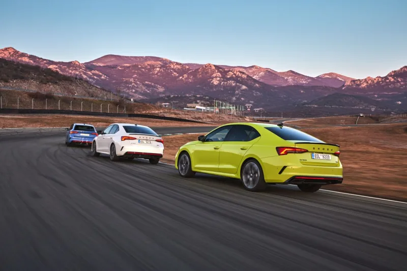 prvni_jizda-2025-skoda_octavia_rs-okruh_grobnik-jizda-3