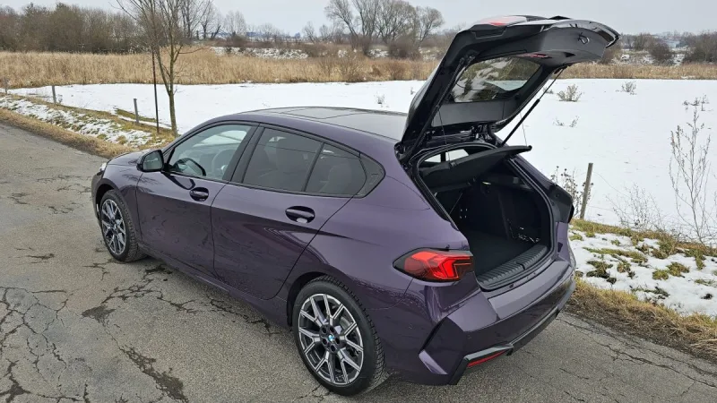 test-bmw-120-2025-23