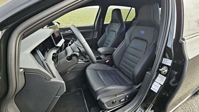 test-volkswagen-golf-r-black-edition-2025-28