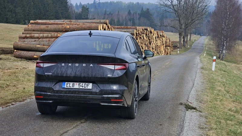 prvni_jizda-test-2025-facelift-skoda_enyaq_coupe_85-5