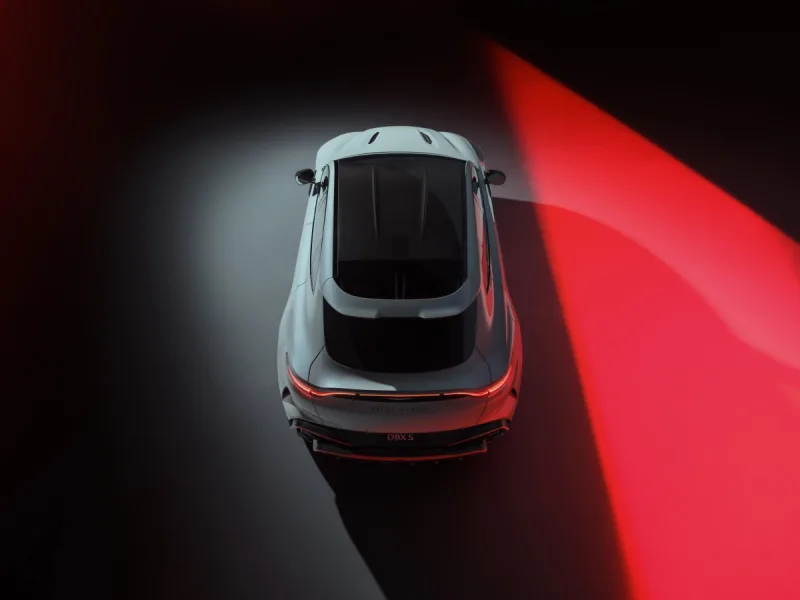 2025-aston_martin_dbx_s-7