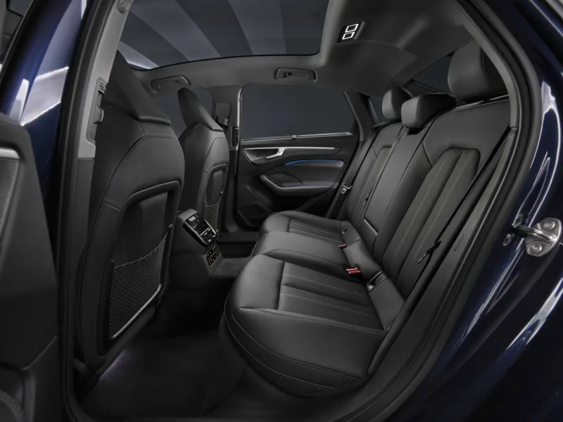 2025-audi_a6_sedan-nova_generace-12