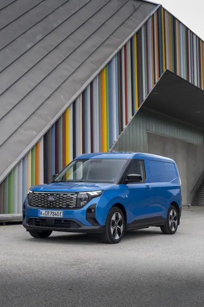 ford-e-transit-courier-1