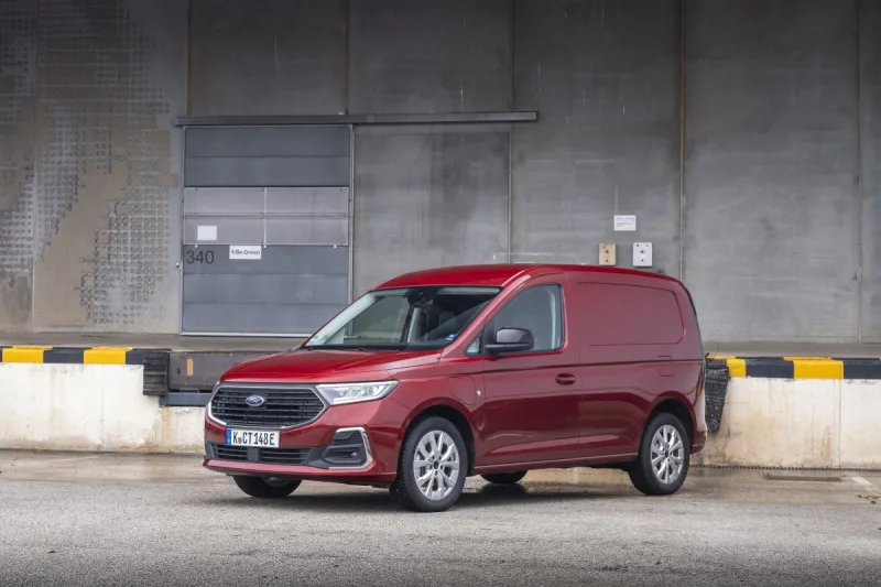 ford-transit-connect-phev-1