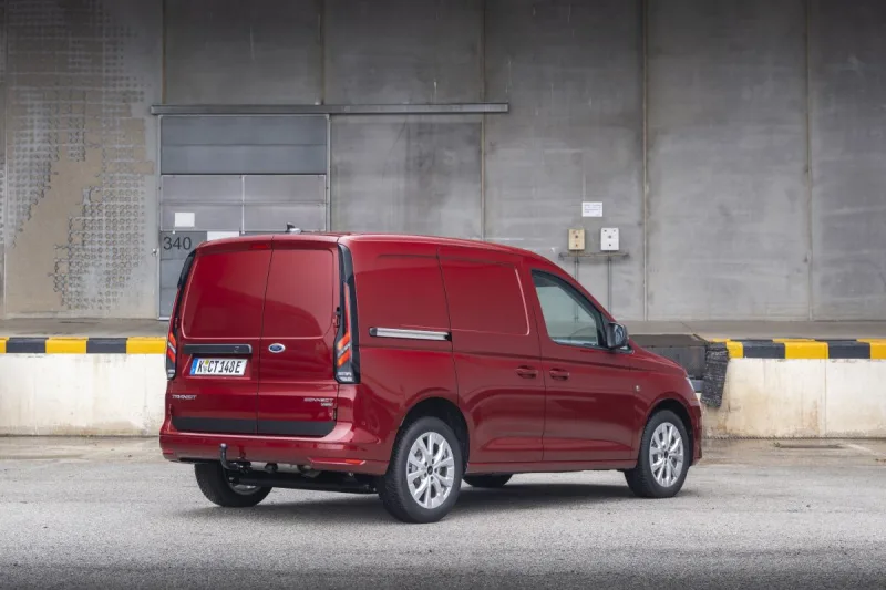 ford-transit-connect-phev-3