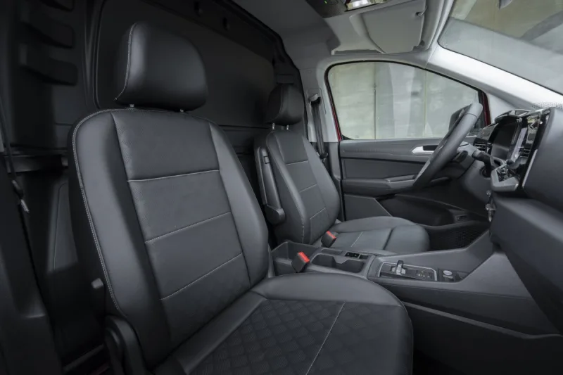 ford-transit-connect-phev-6