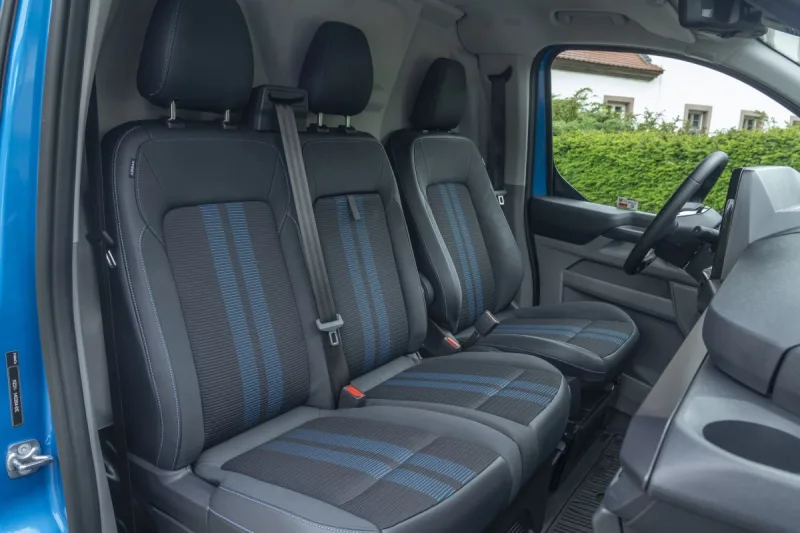 ford-transit-custom-phev-5