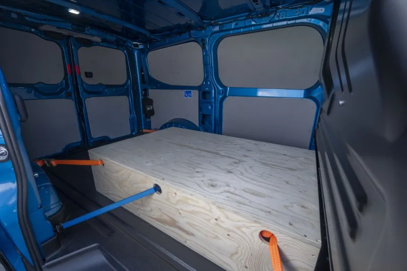 ford-transit-custom-phev-7