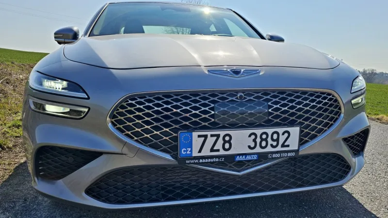test-ojetiny-genesis-g70-22-crdi-awd-8