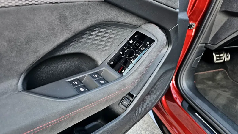 test-audi-a5-limuzina-20-tdi-quattro-150-kw-2025-11