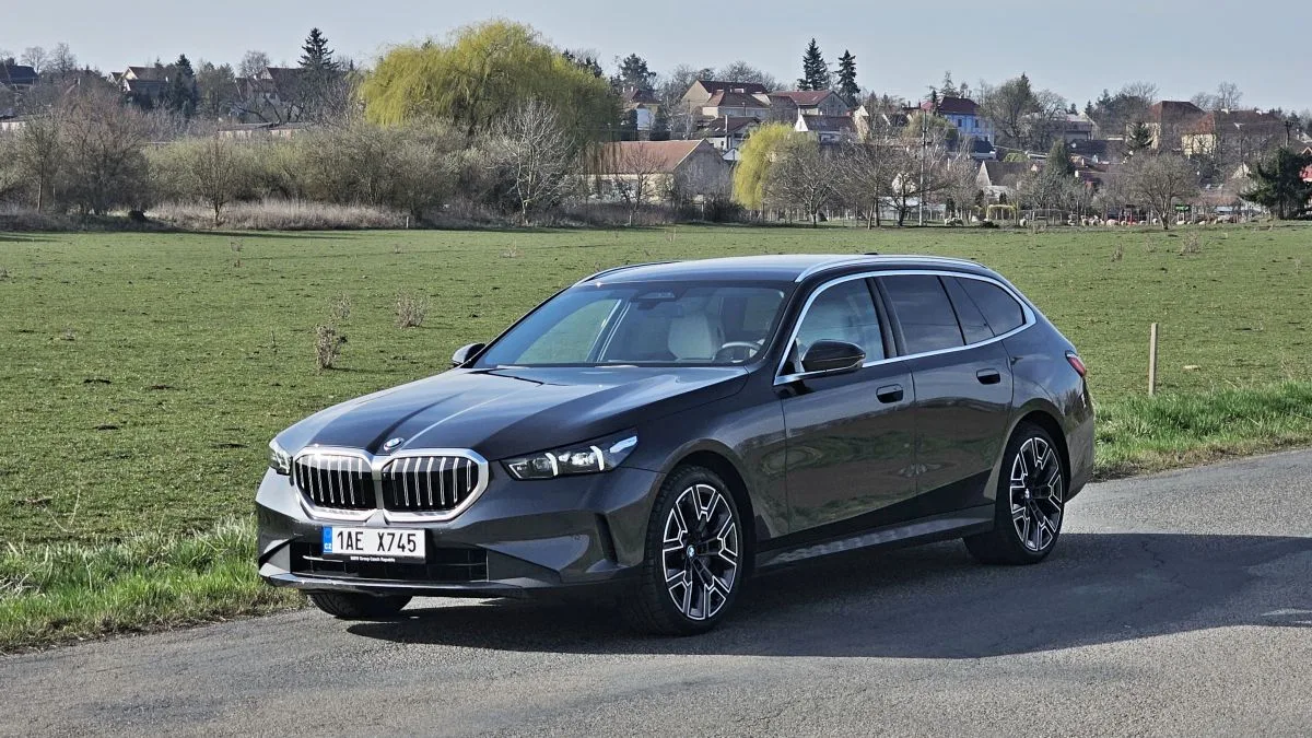 Test BMW 540d XDrive Touring 2025 Auto mania cz Test BMW 540d XDrive Touring 2025 Auto mania cz