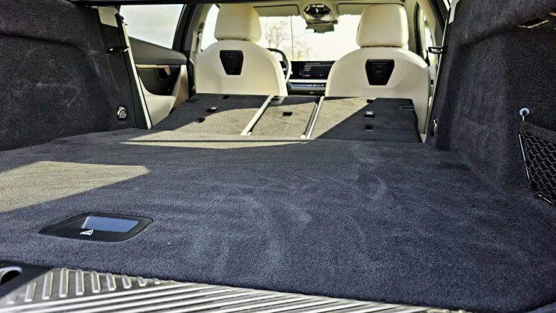 test-bmw-540d-xdrive-touring-2025-28