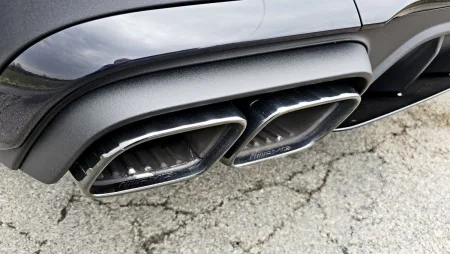test-mercedes-amg-glc-63-s-e-performance-2025-foto-pavel-srp-18