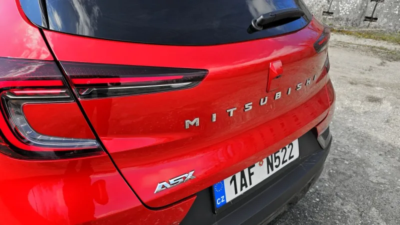test-mitsubishi-asx-1-3-mild-hybrid-7dct-2025-12